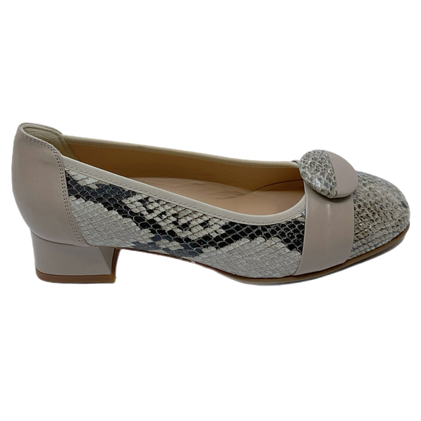 Tina 1072